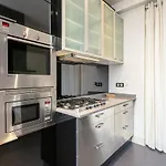 Luxury Living In Passy